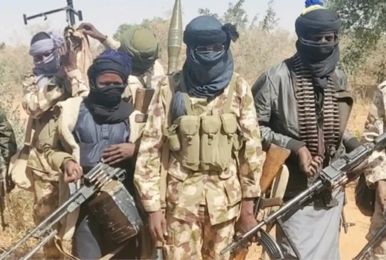 You are currently viewing Terrorists Attack Nigerian Capital, Abuja Community, Kidnap Traditional Ruler, 13 Others